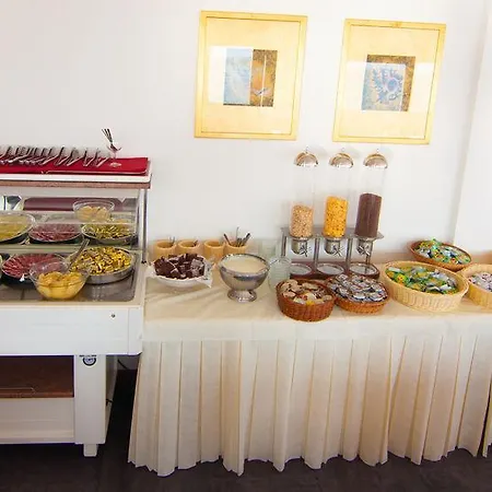 Hotel Nettuno Pesaro