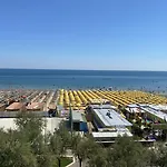 Nettuno Hotel Pésaro